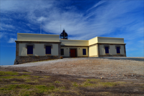 Fotografía en tamaño 494x329