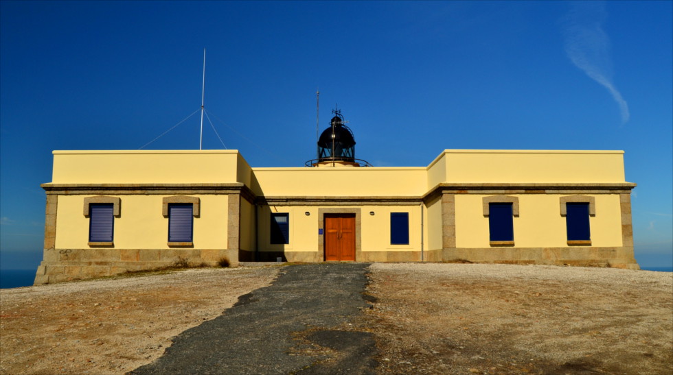 Fotografía del faro en Marzo de 2014